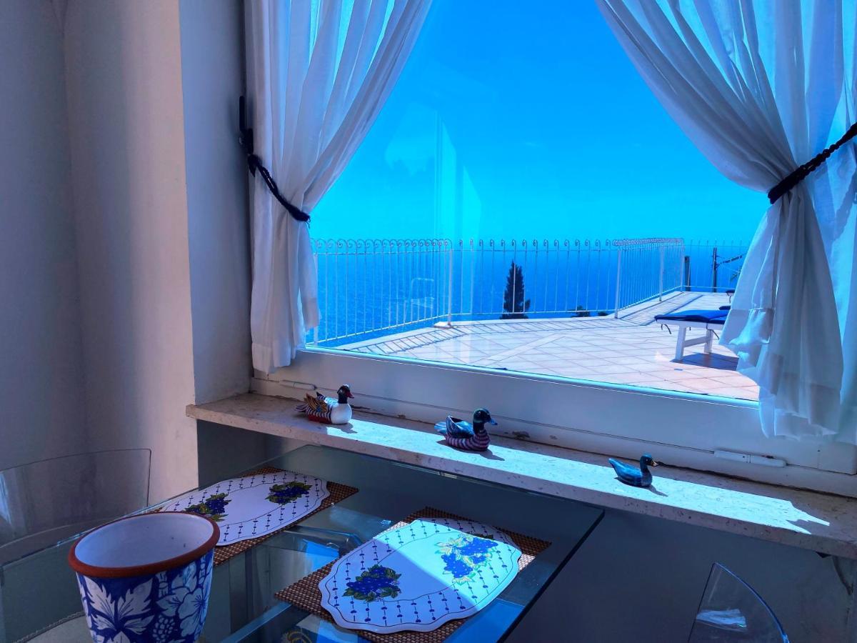 Regina Di Capri - Suite Vista Faraglioni Exteriér fotografie